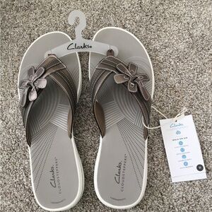 Clarks Women's Pewter Floral Sandals